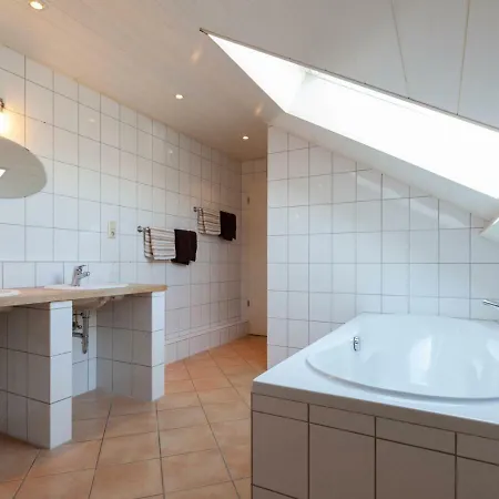 Large Close To Kleve And Goch With Private Terrace