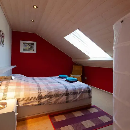 公寓 Large Close To Kleve And Goch With Private Terrace